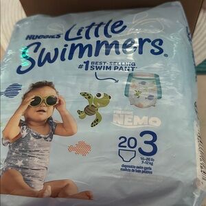 Huggies Little Swimmers Swim Pants Size 3